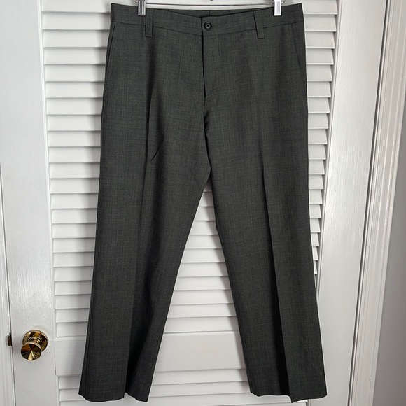 Hugo Boss Stretch Wool Dress Pants in Gray 34 SHORT - Picture 1 of 6